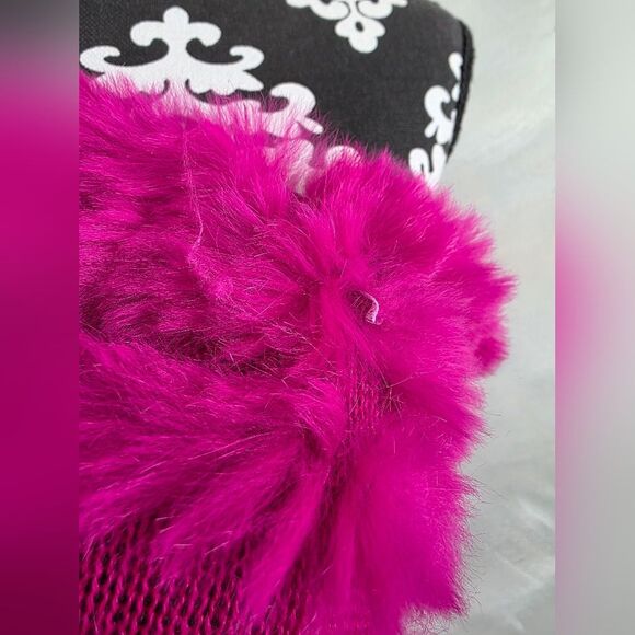 Wilsons Leather Women Soft Rabbit Fur Shawl Poncho Asymmetrical Rhombus Pullover - Picture 4 of 9